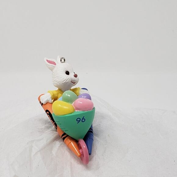 1996 Hippity-Hop Delivery Crayola Crayon Handcrafted Keepsake Easter Ornament - Picture 4 of 5